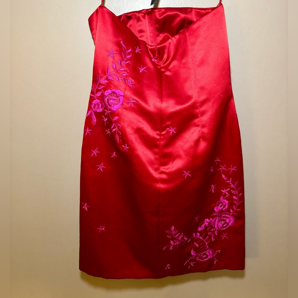 Kay Unger Red Satin Cocktail Strapless Dress Embroidered Beaded Fuchsia 2P - Picture 5 of 11
